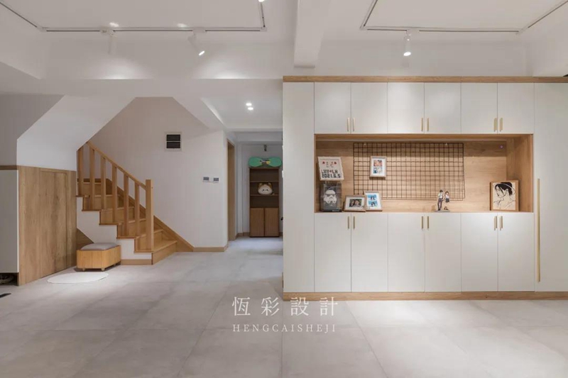 余杭融信澜天装修，杭州余杭别墅装修公司十大品牌绘画2.jpg