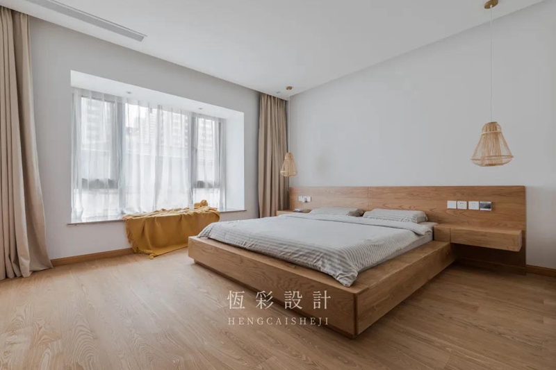 余杭融信澜天装修，杭州余杭别墅装修公司十大品牌卧室2.jpg